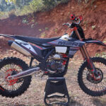 M2R-RSR-300cc-Dirt-Bike